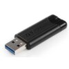Czarny pendrive z logo "Verbatim" na obudowie, z metalowym złączem USB. Obudowa ma żłobienia i otwór na smyczkę.