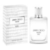 Biały flakon perfum z metalicznym korkiem obok pudełka o fakturze przypominającej skórę krokodyla, z napisem "JIMMY CHOO MAN ICE" oraz "EAU DE TOILETTE 50 ml e 1.7 FL.OZ.".