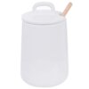 Biały porcelanowy pojemnik na miód z pokrywką, wyposażony w drewnianą łyżkę, o pojemności 470 ml. Produkt ma prosty, elegancki design z uchwytem na pokrywce.