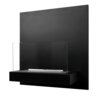 Czarny biokominek wiszący o wymiarach 45x47x16,5 cm z prostokątną szklaną osłoną na froncie. Produkt ma minimalistyczny design z płaskim panelem tylnym i prostokątną podstawą.