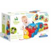 Pudełko z zabawką "Disney Baby Activity Train" marki Clementoni, przedstawia kolorowy pociąg z trzema wagonikami oraz uśmiechnięte dziecko. Na opakowaniu widnieje logo Disney Baby i Clementoni, a także informacje o funkcjach mechanicznych i wieku 10+ mies