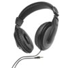 Czarne słuchawki nauszne z miękkimi poduszkami i regulowanym pałąkiem, wyposażone w przewód zakończony wtykiem jack. Na jednej z muszli widoczne jest logo producenta.