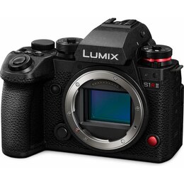 Aparat bezlusterkowy PANASONIC DC-S1RM2E Body Czarny, Full Frame, 44.3Mpix, 8K 30p