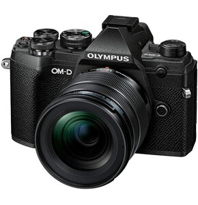 Aparat OLYMPUS E-M5 Mark III Czarny + Obiektyw ED 12-45mm Pro
