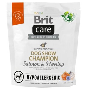 Karma dla psa BRIT Care Dog Hypoallergenic Dog Show Champion Łosoś i śledź 1 kg