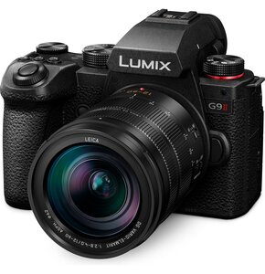 Aparat PANASONIC Lumix G9 Mark II Body Czarny + Obiektyw Leica 12–60 mm F/2.8–4.0