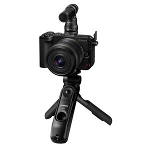 Aparat bezlusterkowy CANON EOS R50 V + Obiektyw RF-S 14-30 mm f/4.0 - 6.3 IS STM PZ Content Creator 25.5Mpix, 4K, APS-C
