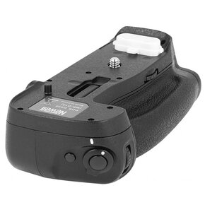 Uchwyt NEWELL Battery Pack MB-D18 do Nikon D850