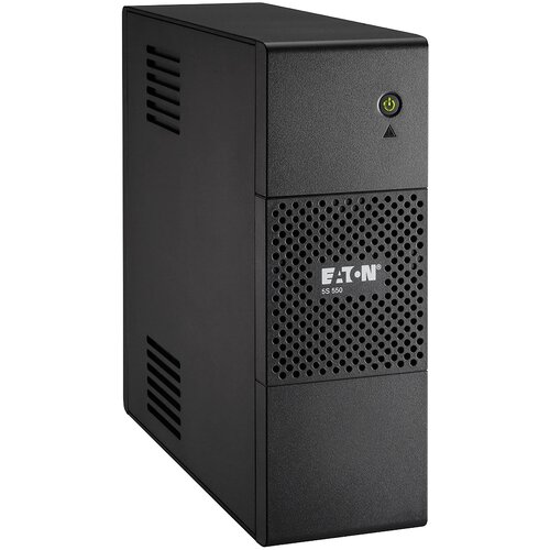 Czarny zasilacz UPS z widocznym logo "EATON" oraz oznaczeniem "5S 550" na perforowanej części obudowy. Na górnej części znajduje się przycisk z symbolem zasilania i trójkątny wskaźnik.