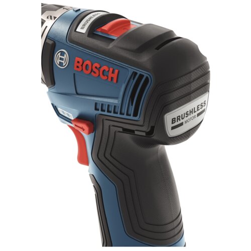 Zbliżenie na uchwyt wiertarko-wkrętarki w kolorze niebieskim z czarnymi i czerwonymi elementami, z widocznym logo "BOSCH" oraz napisem "BRUSHLESS MOTOR". Na górze urządzenia znajduje się czerwony przełącznik z napisem "BRUSHLESS".