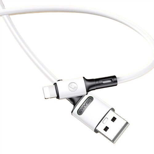 Biały kabel USB z końcówką Lightning, z widocznym logo "USAMS" na wtyczce USB oraz symbolem błyskawicy na wtyczce Lightning. Kabel ma czarne elementy przy złączach, a jego konstrukcja umożliwia szybkie ładowanie.