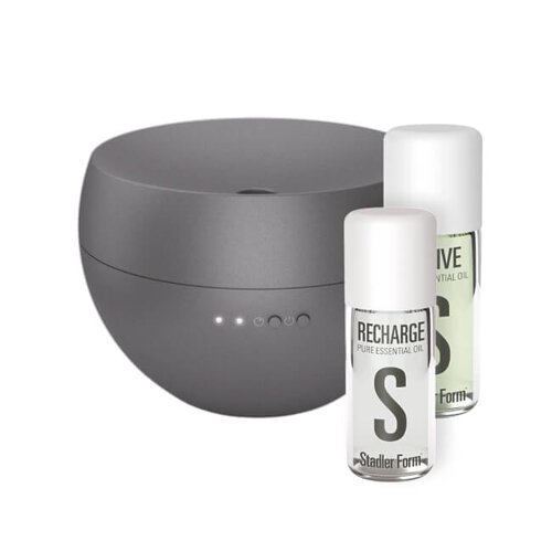 Aromatyzer STADLER FORM Jasmine Tytanowy + Olejki eteryczne STADLER FORM Revive A-122 10 ml i STADLER FORM Recharge A-132 10 ml