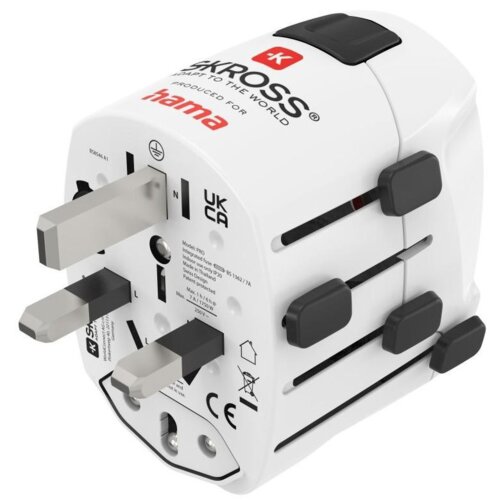 Biały adapter podróżny z kilkoma wtyczkami i przesuwanymi przełącznikami, z widocznymi oznaczeniami "SKROSS", "PRODUCED FOR hama", "UK CA" oraz symbolami certyfikacyjnymi. Na urządzeniu znajdują się także informacje techniczne, takie jak "Model: PRO", "Fu