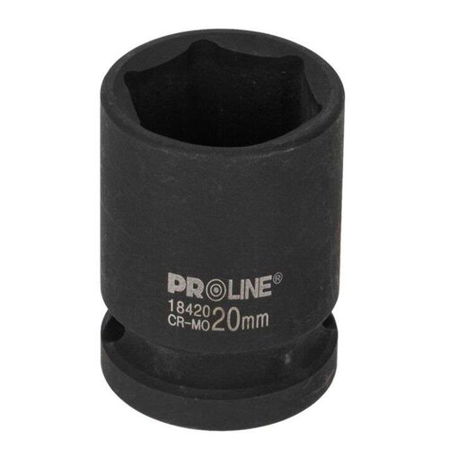 Czarna nasadka udarowa z widocznym napisem "PROLINE 18420 CR-MO 20mm" na jej powierzchni. Nasadka ma cylindryczny kształt z sześciokątnym otworem na jednym końcu.