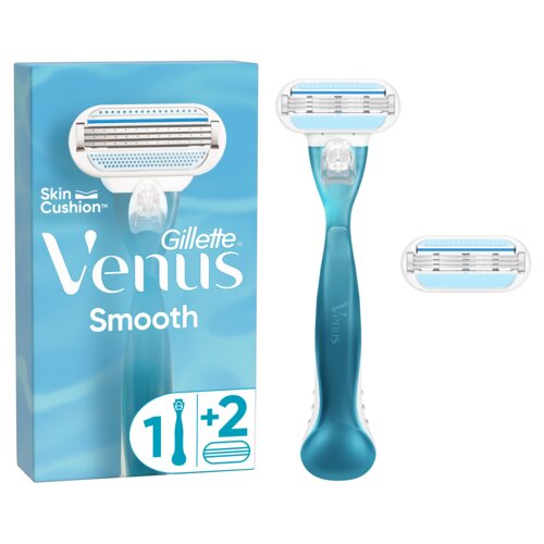 Na zdjęciu znajduje się niebieska golarka z białymi elementami oraz dwa wymienne wkłady, obok opakowania z napisem "Gillette Venus Smooth" i "Skin Cushion™". Na opakowaniu widnieje także symbol "1 + 2" przedstawiający golarkę i dwa wkłady.