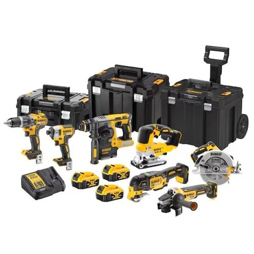 Na zdjęciu znajduje się zestaw elektronarzędzi marki DEWALT, w skład którego wchodzą różne narzędzia akumulatorowe w kolorach żółtym i czarnym, trzy walizki transportowe oraz ładowarka i akumulatory. Widoczne są logotypy DEWALT na każdym z narzędzi oraz w