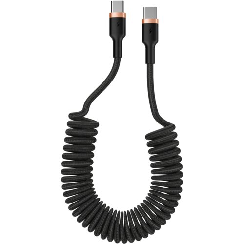 Czarny, spiralny kabel USB-C - USB-C o długości 1,5 metra z miedzianymi akcentami przy złączach. Na złączach widoczny jest symbol błyskawicy.