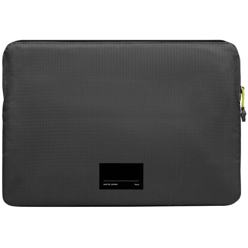 Etui na laptopa NATIVE UNION Ultralight Sleeve 16 cali Czarny