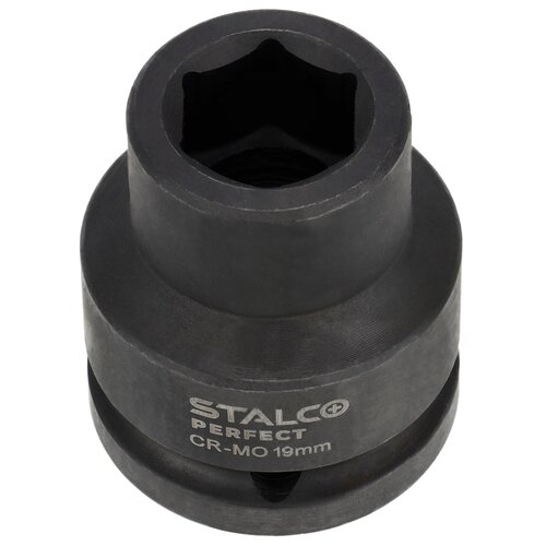 Czarna nasadka udarowa z widocznym napisem "STALCO PERFECT CR-MO 19mm" na powierzchni. Produkt ma sześciokątny otwór na jednym końcu.