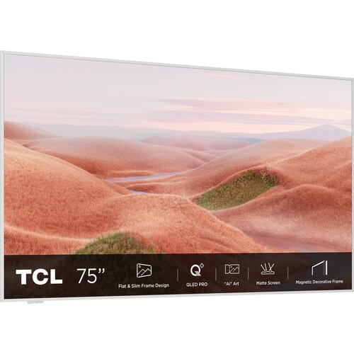 Telewizor TCL 75" z płaską i smukłą ramą, wyświetla krajobraz z różowymi wzgórzami. Na dole ekranu widoczne są ikony i napisy: "Flat & Slim Frame Design", "QLED PRO", "‘A’ Art", "Matte Screen", "Magnetic Decorative Frame".