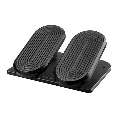 Czarny podnóżek z dwoma podłużnymi, żebrowanymi platformami na prostokątnej podstawie. Na podstawie widoczny jest napis "ULTRADESK".
