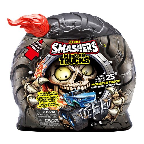 Opakowanie zestawu kreatywnego ZURU Smashers Monster Trucks z grafiką czaszki i płomieni oraz niebieskim monster truckiem. Na opakowaniu widnieje tekst: "ZURU Smashers Monster Trucks", "Over 25 Monster Truck Surprise!", "Build, Race, Crash & Smash!", "War