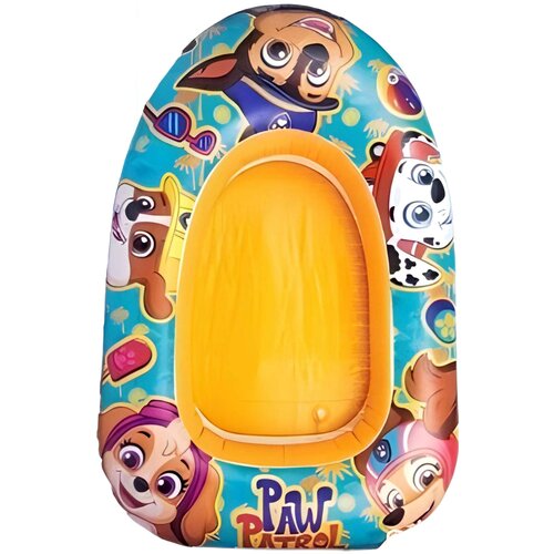 Dmuchany ponton z motywem z bajki "Psi Patrol" w kolorze niebieskim z żółtym wnętrzem, ozdobiony wizerunkami postaci z bajki. Na dole widoczny jest napis "Paw Patrol".