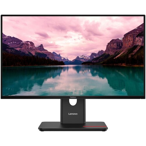 Monitor z wyświetlaczem pokazującym krajobraz górski z jeziorem, otoczony czarną ramką. Na podstawie monitora widoczne jest logo "Lenovo".