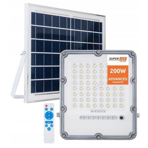 Na zdjęciu znajduje się naświetlacz LED z widocznymi diodami, obok którego umieszczony jest panel słoneczny oraz pilot z przyciskami. Na naświetlaczu widnieje napis "SUPER LED 200W ADVANCED PARAMETER".
