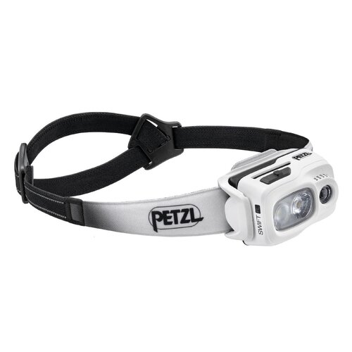 Biała latarka czołowa z czarnym paskiem, na którym widnieje logo "PETZL". Na obudowie latarki znajduje się napis "SWIFT RL".
