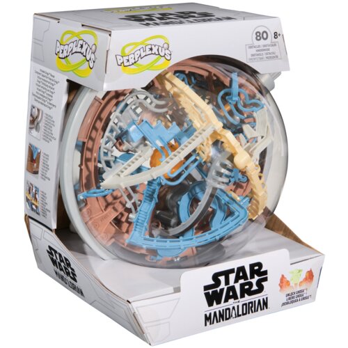 Opakowanie zawiera grę zręcznościową w formie trójwymiarowego labiryntu kulkowego z motywem Star Wars, z widocznymi kolorowymi torami wewnątrz przezroczystej kuli. Na opakowaniu znajdują się napisy: "Perplexus", "Star Wars The Mandalorian", oraz informacj