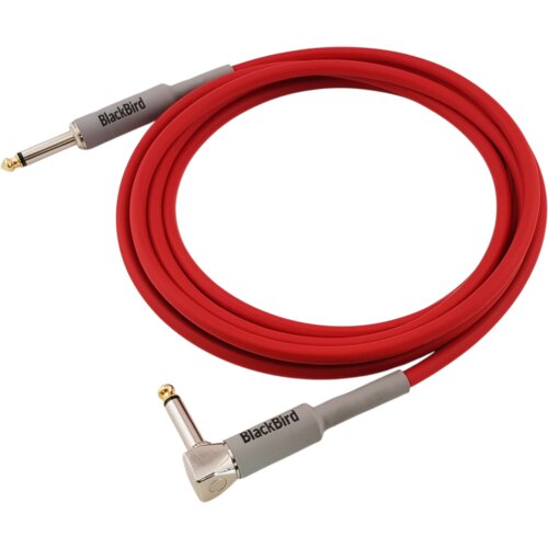 Czerwony kabel z prostym i kątowym wtykiem Jack 6.3 mm, z widocznym napisem "BlackBird" na obu końcówkach. Kabel jest zwinięty w luźną pętlę, a wtyki mają złote końcówki.