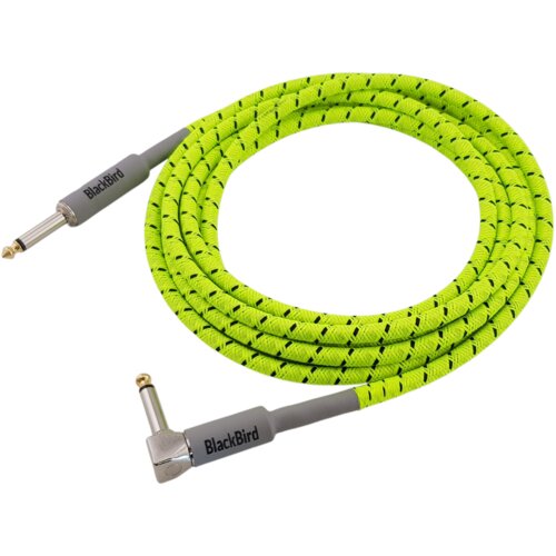 Zdjęcie przedstawia zielony kabel z oplotem, zakończony dwoma wtykami Jack 6.3 mm, z których jeden jest prosty, a drugi kątowy. Na obu wtykach widnieje napis "BlackBird".