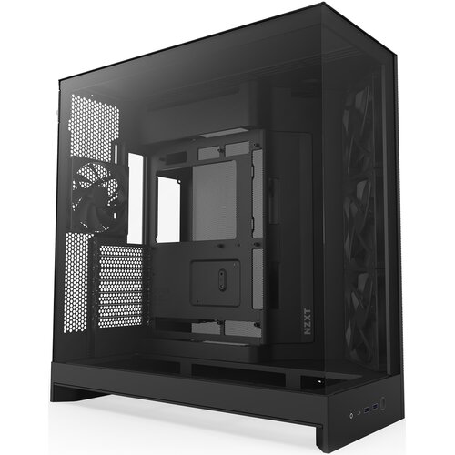 Czarna obudowa komputerowa z przezroczystymi panelami, widocznymi wentylatorami i perforowanymi elementami, z logo "NZXT" na jednym z paneli. Na dolnym panelu znajdują się porty USB i przyciski.