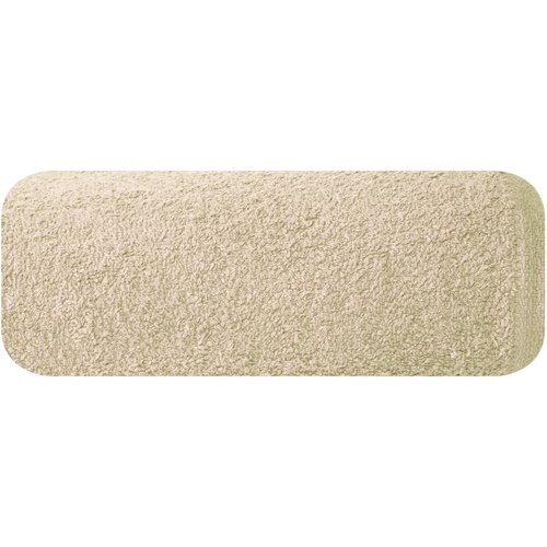 Ciemnobeżowy ręcznik o wymiarach 30 x 50 cm, o gładkiej fakturze, wypełnia cały kadr zdjęcia. Produkt jest opisany jako "Ręcznik Gładki2 (39) Ciemnobeżowy 30 x 50 cm".