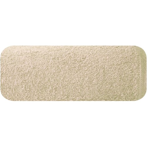 Ciemnobeżowy ręcznik o wymiarach 50 x 90 cm, z gładką teksturą, wypełnia cały kadr zdjęcia. Produkt jest opisany jako "Ręcznik Gładki1 (41) Ciemnobeżowy 50 x 90 cm".