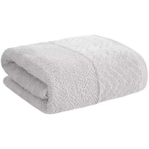 Na zdjęciu widoczny jest złożony ręcznik w kolorze srebrnym z delikatnym wzorem w jodełkę na jednym z brzegów. Produkt ma teksturę frotte i jest oznaczony jako "Ręcznik Loren (02) Srebrny 50 x 90 cm".