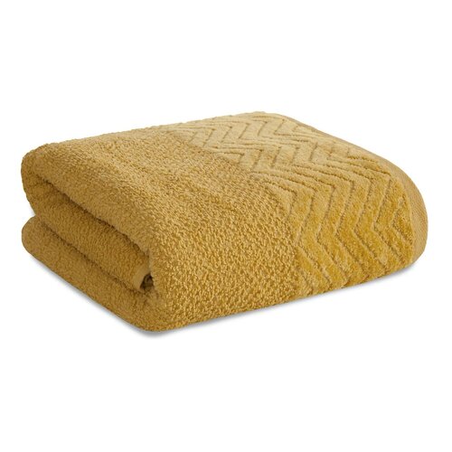 Na zdjęciu znajduje się musztardowy ręcznik o wymiarach 30 x 50 cm, z widocznym wzorem w jodełkę na jednej części. Ręcznik jest starannie złożony, a jego tekstura jest wyraźnie widoczna.