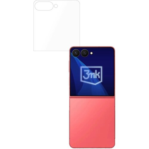Na zdjęciu widoczna jest folia ochronna oraz smartfon w kolorze różowym z niebieskim ekranem, na którym znajduje się logo "3mk". Folia ochronna jest przezroczysta i ma kształt dopasowany do górnej części telefonu, gdzie znajdują się dwa obiektywy aparatu 