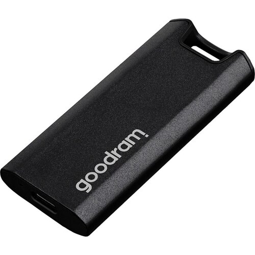 Czarny dysk przenośny z napisem "goodram" na obudowie, posiadający zaokrąglone krawędzie i widoczny port USB. Produkt ma prosty, elegancki design z otworem na jednym końcu.