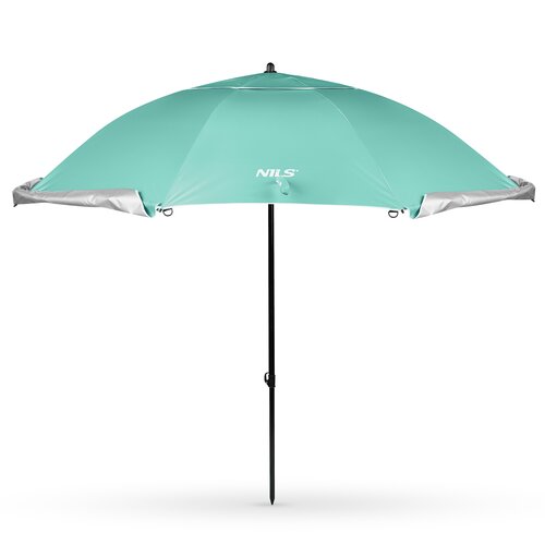 Zielony parasol plażowy z czarnym stelażem, na którym widnieje logo "NILS". Parasol ma srebrne wykończenia na krawędziach.
