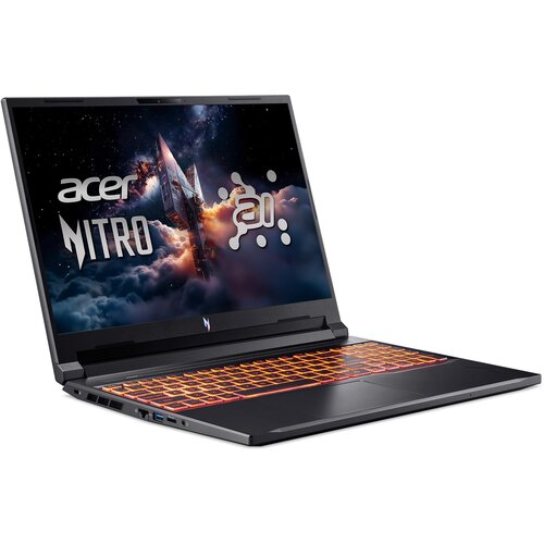 Laptop z otwartym ekranem, na którym widoczna jest grafika z napisem "acer NITRO AI" na tle kosmicznej scenerii. Klawiatura jest podświetlona na pomarańczowo.