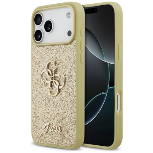 Złote etui na telefon z brokatowym wykończeniem i wytłoczonym logo "Guess" oraz ozdobnym wzorem 4G. Etui jest dopasowane do modelu telefonu z trzema aparatami i zaokrąglonymi krawędziami.
