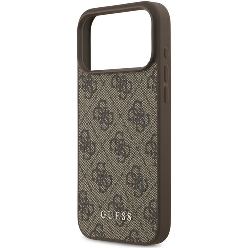 Brązowe etui na telefon z wzorem w ciemne, symetryczne logo, z wycięciem na aparat i przyciskami po boku. Na dole widoczny jest napis "GUESS".