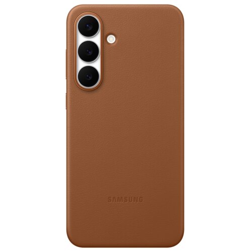 Brązowe etui na telefon z trzema okrągłymi wycięciami na aparaty i jednym na lampę błyskową, z wytłoczonym napisem "SAMSUNG" na dole. Powierzchnia etui ma teksturę przypominającą skórę.