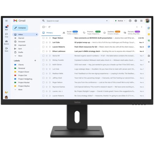 Monitor wyświetla interfejs skrzynki odbiorczej Gmail z widocznymi wiadomościami e-mail, etykietami i ikonami nawigacyjnymi. Na obudowie monitora znajduje się logo "ThinkVision".