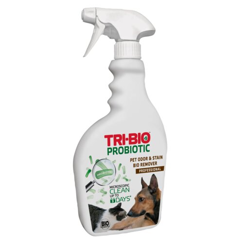 Biała butelka ze spryskiwaczem zawiera napis "TRI-BIO PROBIOTIC PET ODOR & STAIN BIO REMOVER PROFESSIONAL" oraz grafikę przedstawiającą psa i kota. Na etykiecie widnieje również tekst "MICROSCOPIC CLEAN UP TO 7 DAYS" oraz logo "BIO INNOVATIONS".