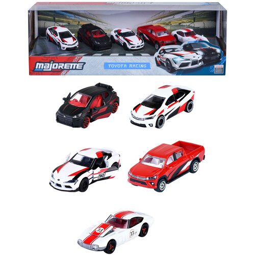 Zestaw pojazdów MAJORETTE Toyota Racing 8502105003 zawiera sześć miniaturowych samochodów w różnych kolorach i wzorach, umieszczonych w opakowaniu z przezroczystym frontem. Na opakowaniu widnieje logo "MAJORETTE" oraz napis "TOYOTA RACING".