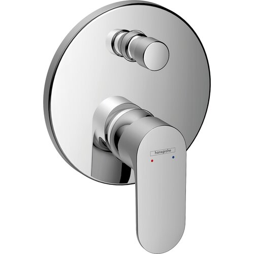 Chromowana bateria wannowa podtynkowa z okrągłą płytą montażową i dźwignią, na której widnieje logo "hansgrohe" oraz oznaczenia temperatury: niebieska i czerwona kropka.
