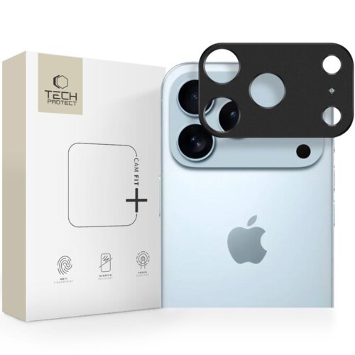 Na zdjęciu znajduje się osłona aparatu w kolorze czarnym, umieszczona nad tylną kamerą telefonu, obok opakowania z napisem "TECH PROTECT CAM FIT+". Na opakowaniu widoczne są ikony z podpisami: "ANTI FINGERPRINT", "SCRATCH RESISTANT", "TOUCH SENSITIVE".